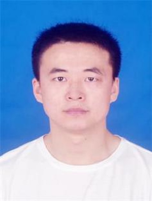 李佳