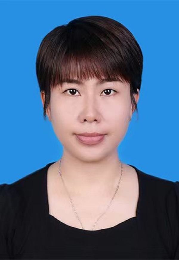黄巧玲