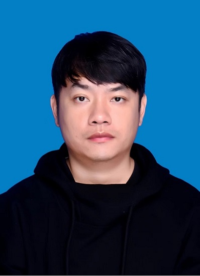 王铭