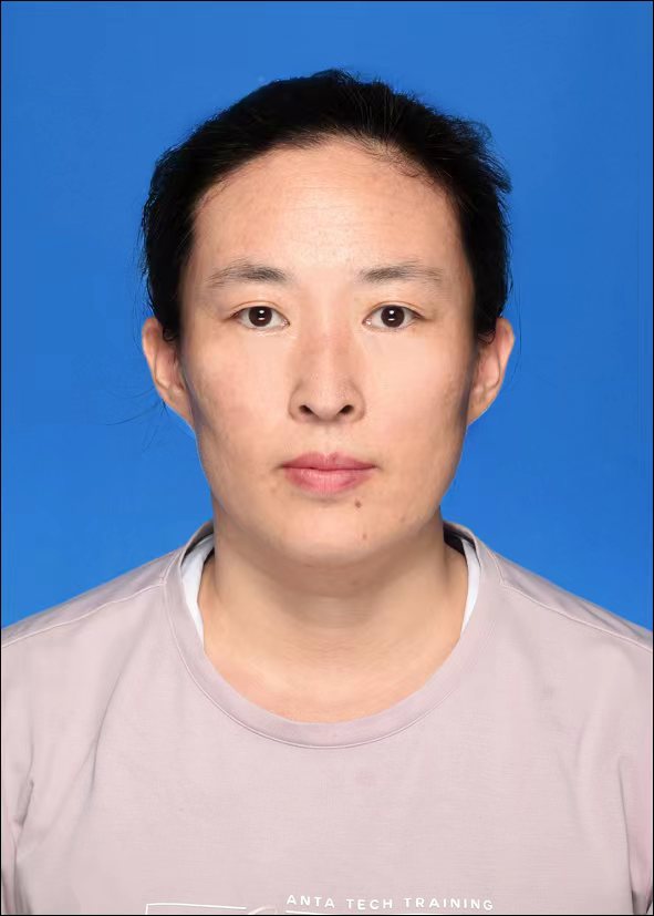 张洪郁