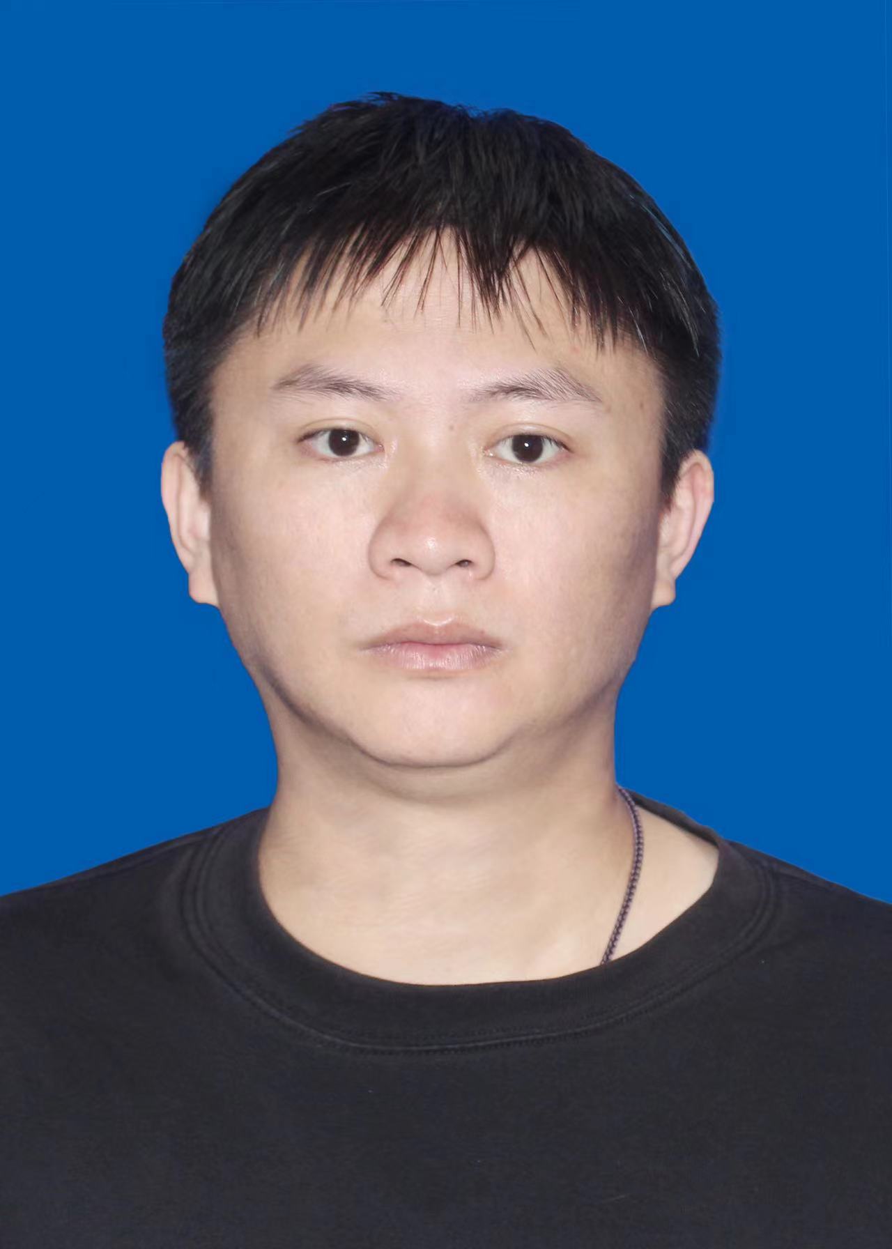 潘辉