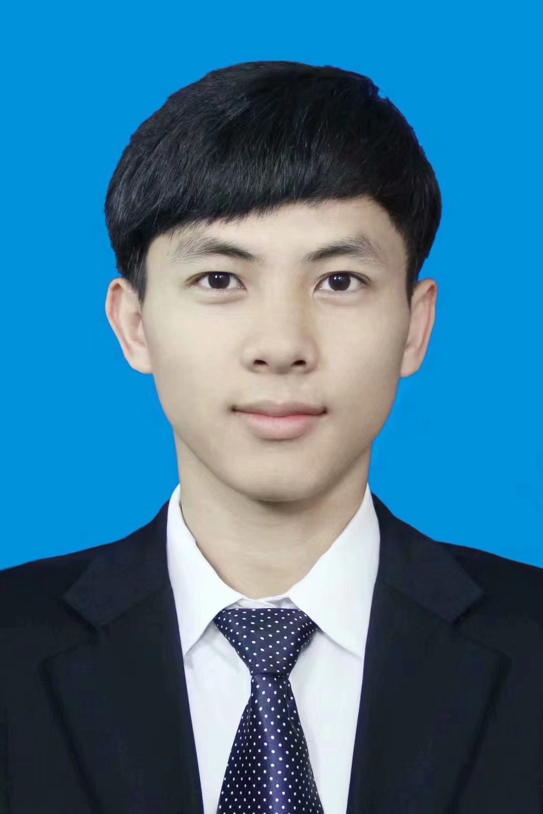 莫光越
