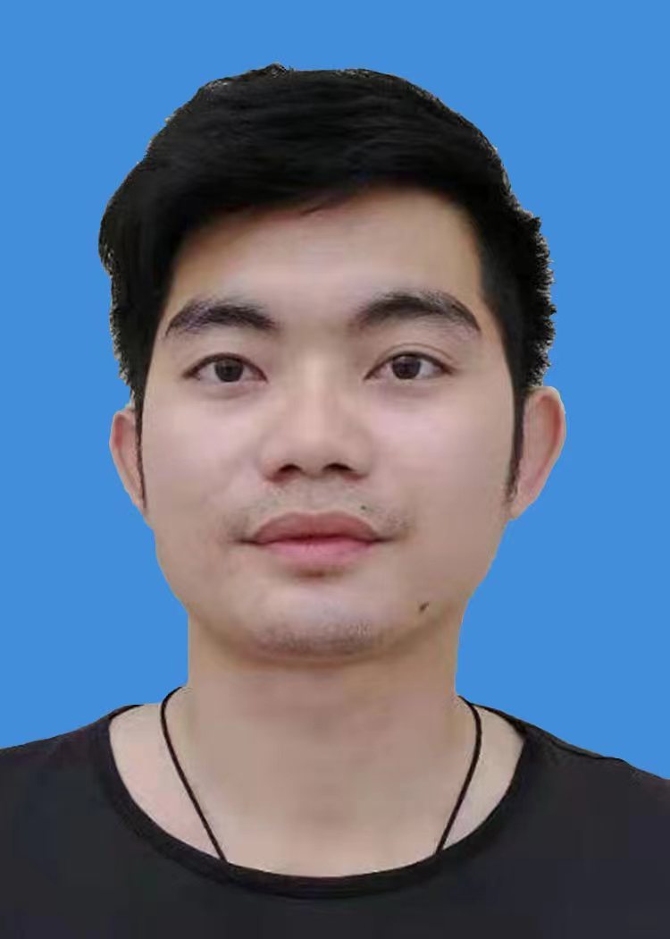 邱名仁