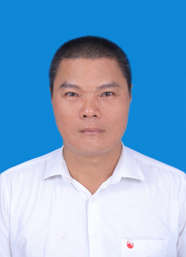 李华裕