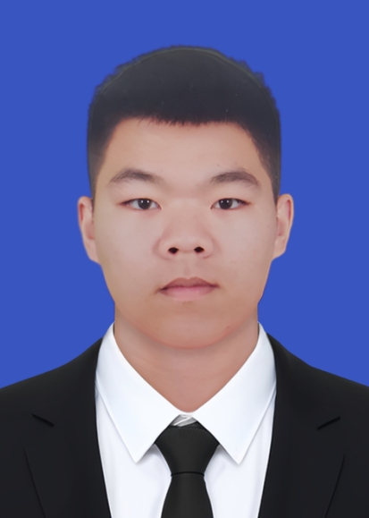 张育铭