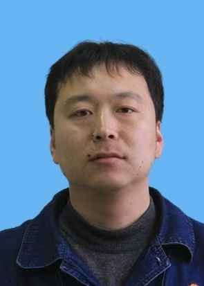 魏来