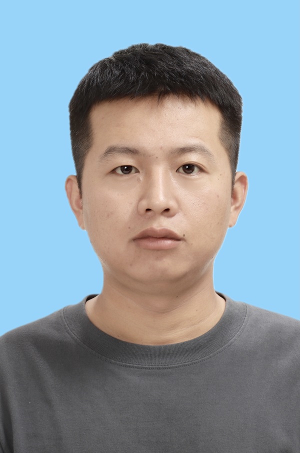 张奇