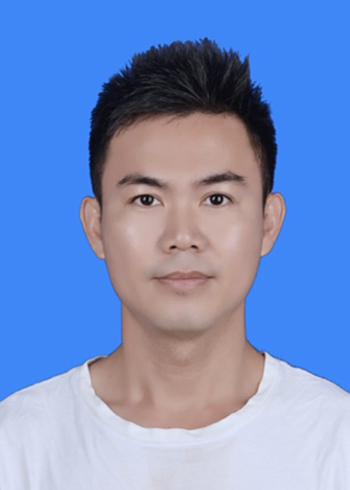 唐冠琼