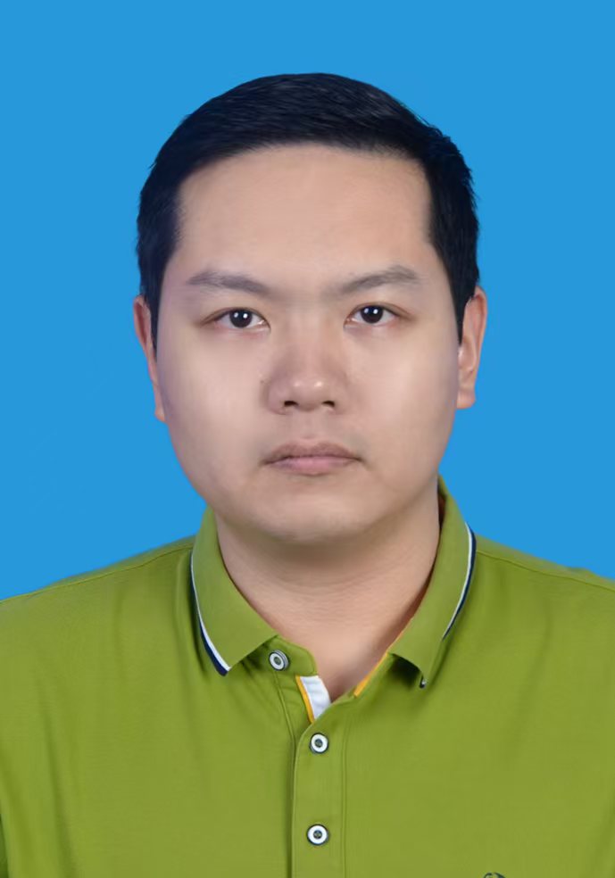 张嘉琦